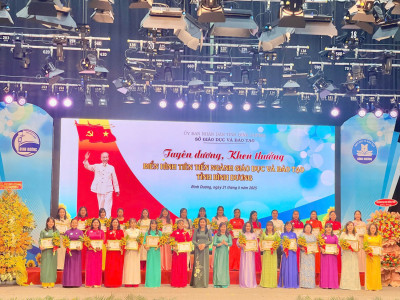 HỘI NGHỊ ĐIỂN HÌNH TIÊN TIẾN NGÀNH GIÁO DỤC, ĐÀO TẠO TỈNH BÌNH DƯƠNG