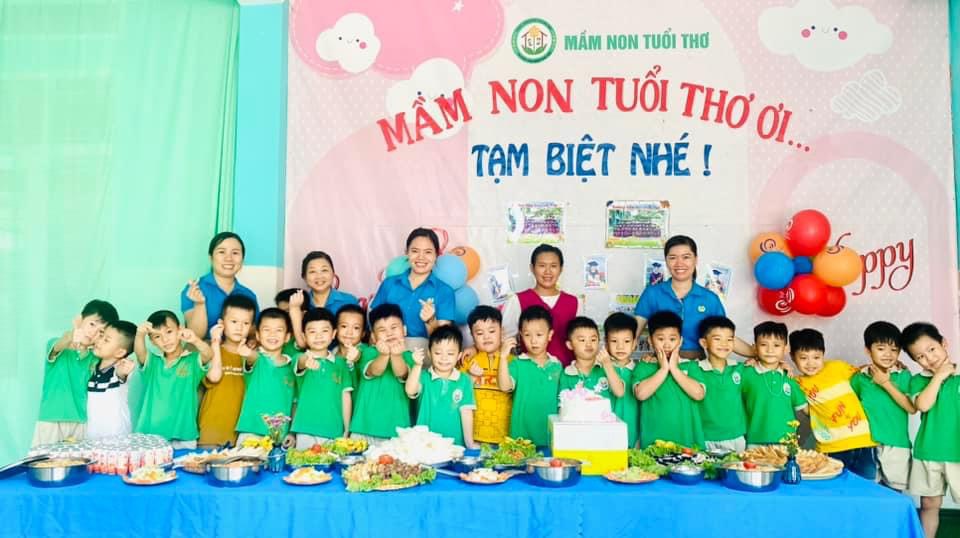 TIỆC BUFFET CUỐI NĂM CHO CÁC BÉ TRƯỜNG MẦM NON TUỔI THƠ